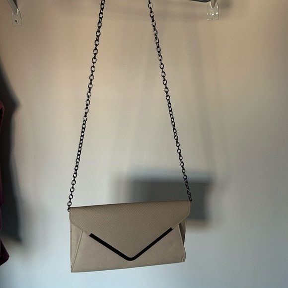 Aldo Cream and Black Envelope Clutch - Picture 1 of 4